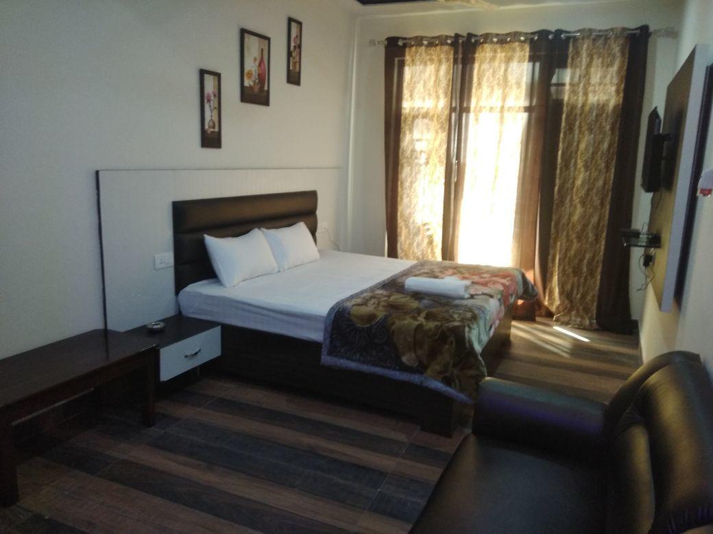 Hotel City Forest Dalhousie Bagian luar foto